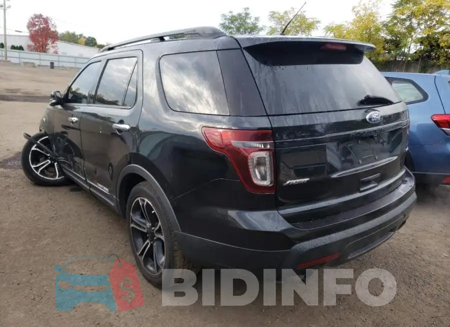1FM5K8GT5DGC92865 Photo# 3