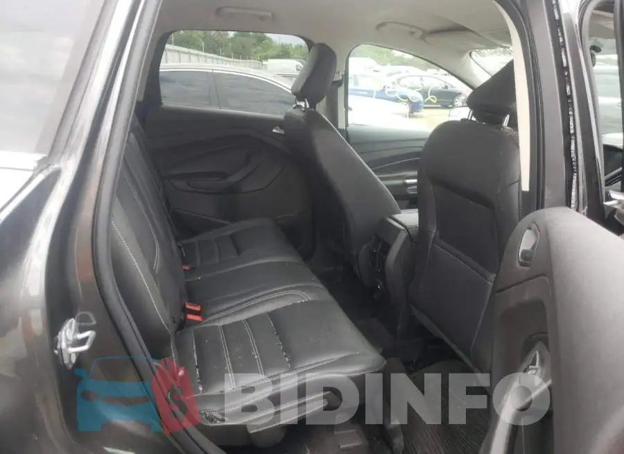 1FMCU9HD5KUB74201 Photo# 6