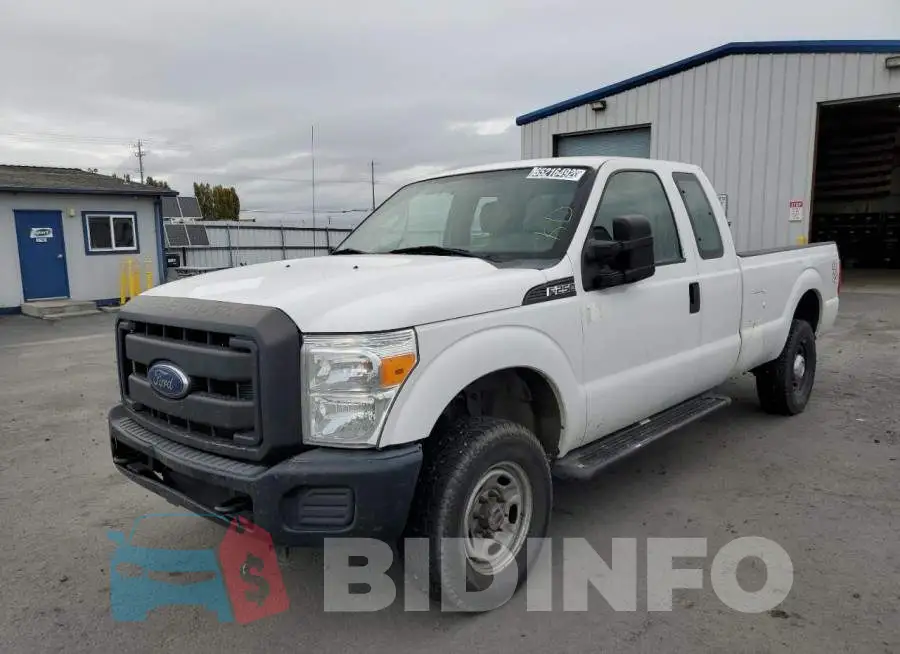 1FT7X2B64FEA28077 Photo# 2