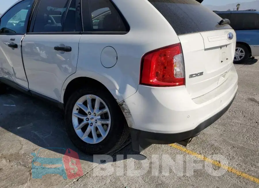 2FMDK3GC3DBE26102 Photo# 9