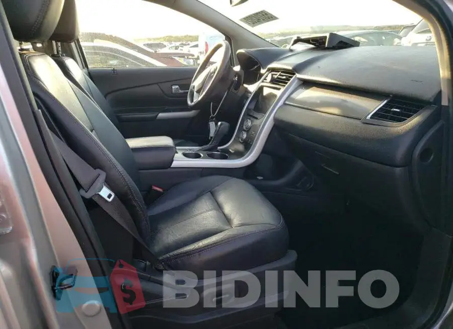 2FMDK4JC1DBB68774 Photo# 5
