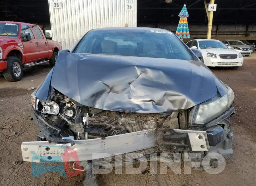 19XFB2F50DE020264 Photo# 5