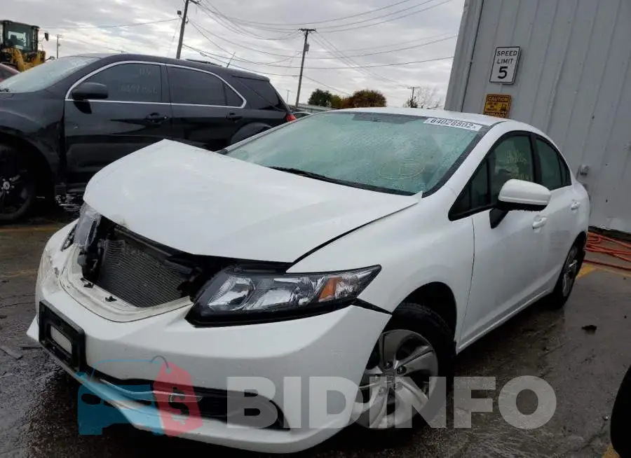 19XFB2F50FE116219 Photo# 2