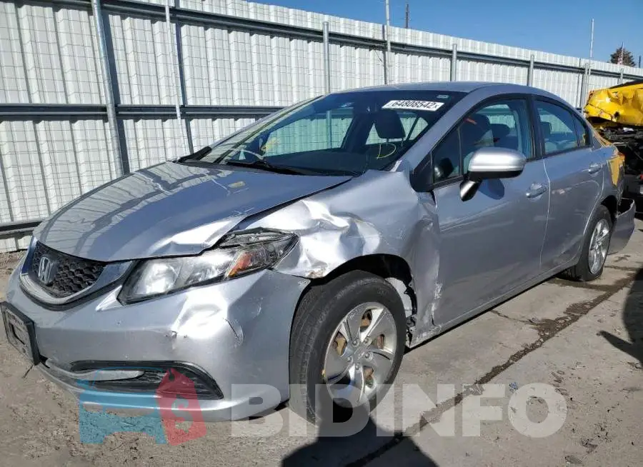 19XFB2F52EE232150 Photo# 2