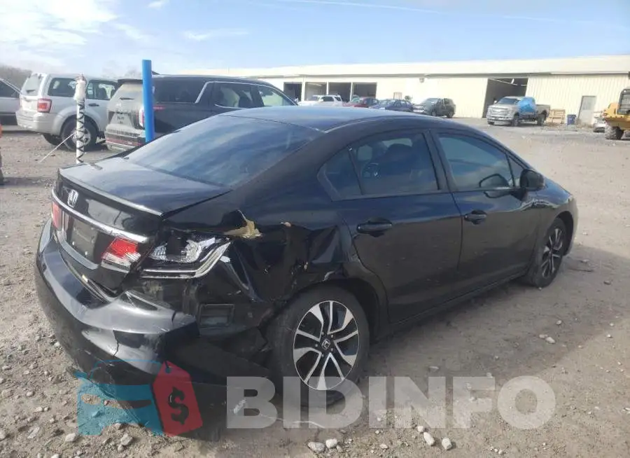 19XFB2F84DE033352 Photo# 3