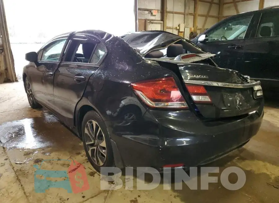19XFB2F84DE050572 Photo# 3
