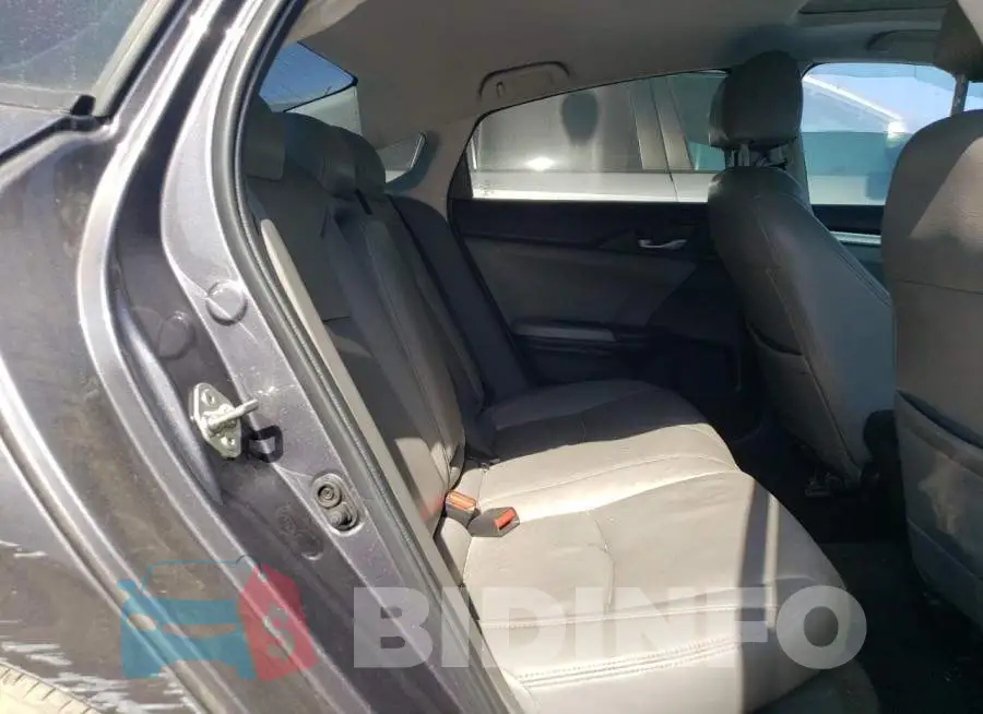19XFC2F77GE240990 Photo# 6