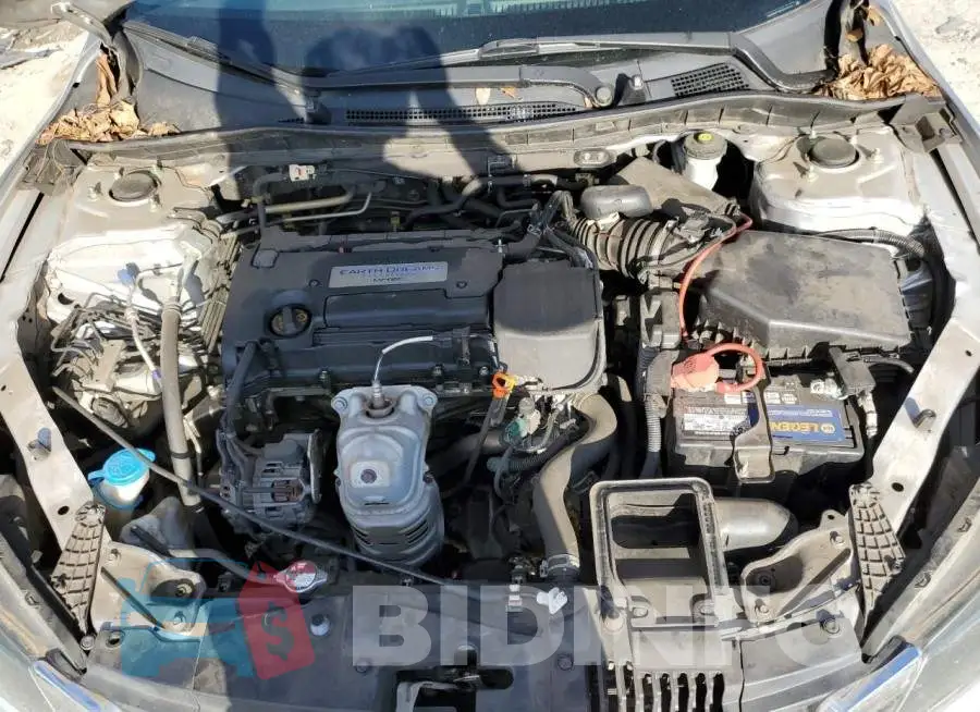 1HGCR2F30EA252513 Photo# 7
