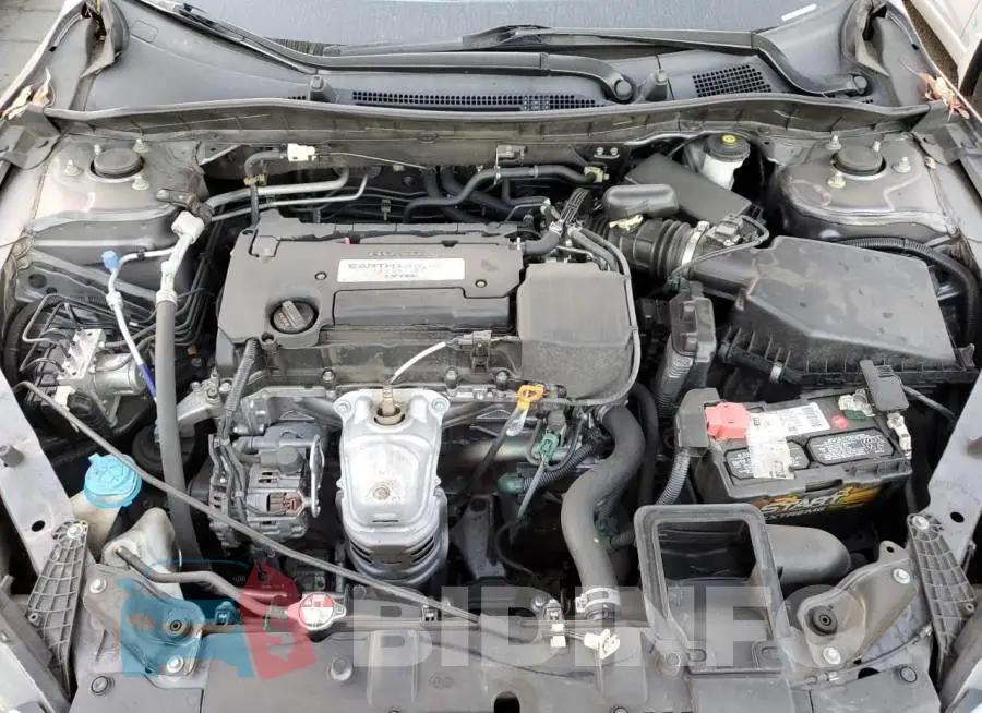 1HGCR2F33FA147837 Photo# 11