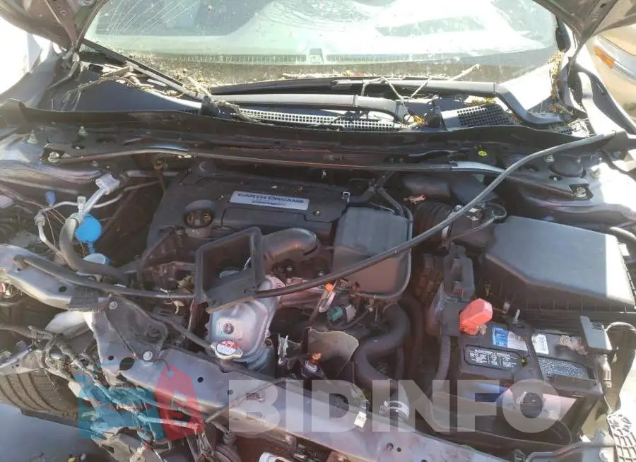 1HGCR2F58EA072195 Photo# 7