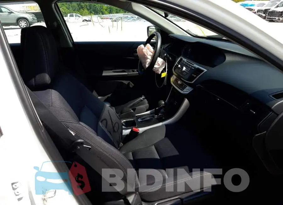 1HGCR2F59FA100104 Photo# 5