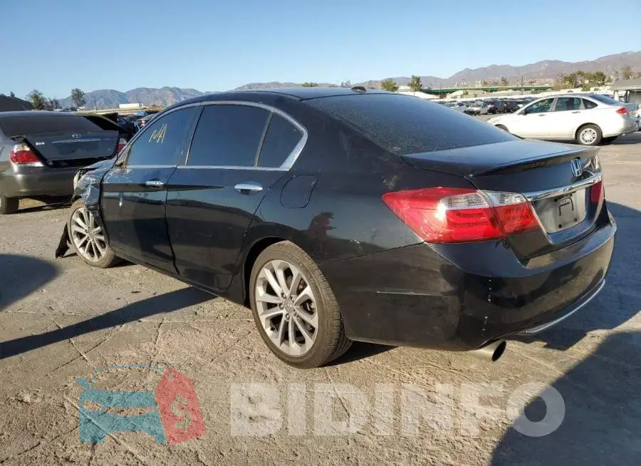1HGCR2F81EA040070 Photo# 2