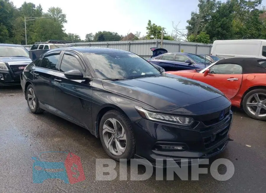 1HGCV2F50KA015657 Photo# 1