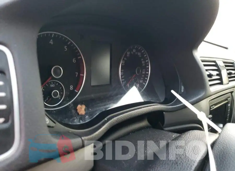 1VWBS7A32EC110717 Photo# 8