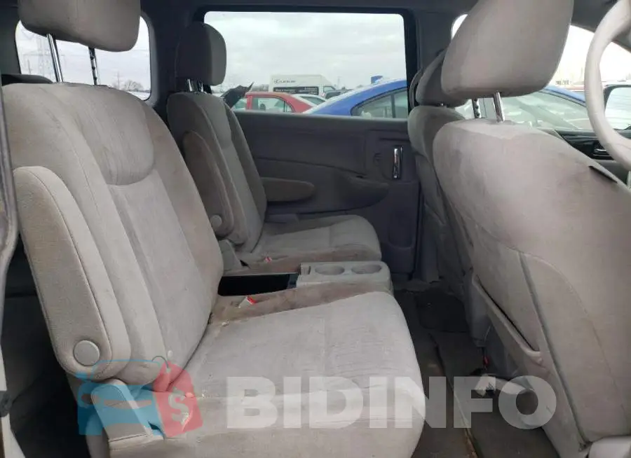 JN8AE2KP2F9125215 Photo# 11