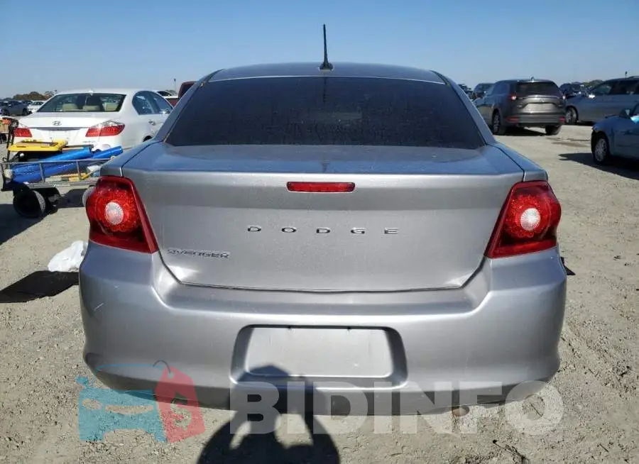 1C3CDZAB8DN680006 Photo# 6