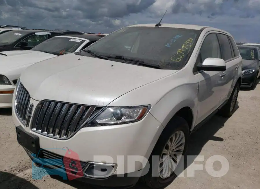 2LMDJ6JK9DBL40480 Photo# 2