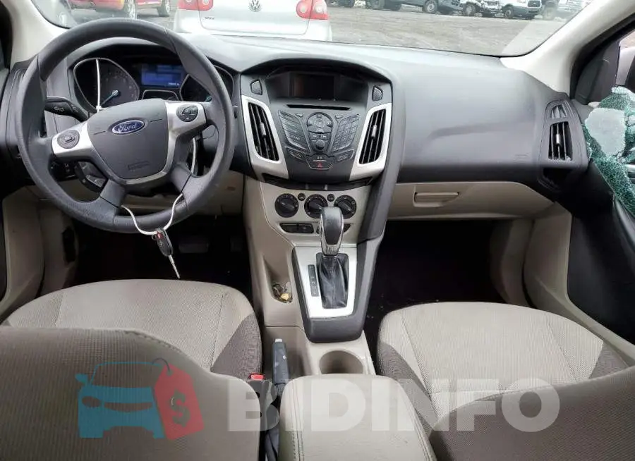 1FADP3F22EL246602 Photo# 8