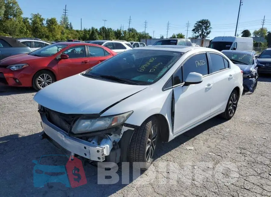 19XFB2F82DE019627 Photo# 2
