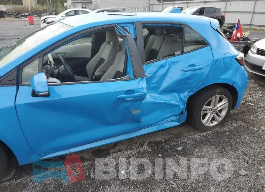 JTND4MBE1M3126194 Photo# 9