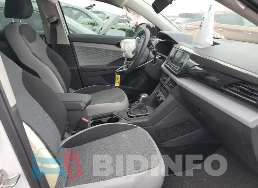 3VVDX7B29NM003568 Photo# 5