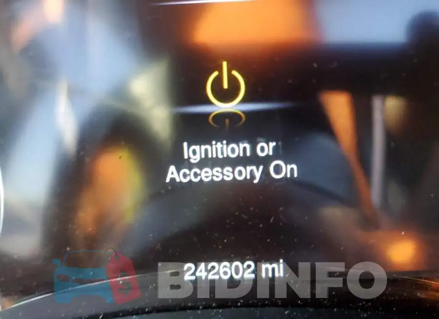 1C4RJFBG4FC710723 Photo# 8