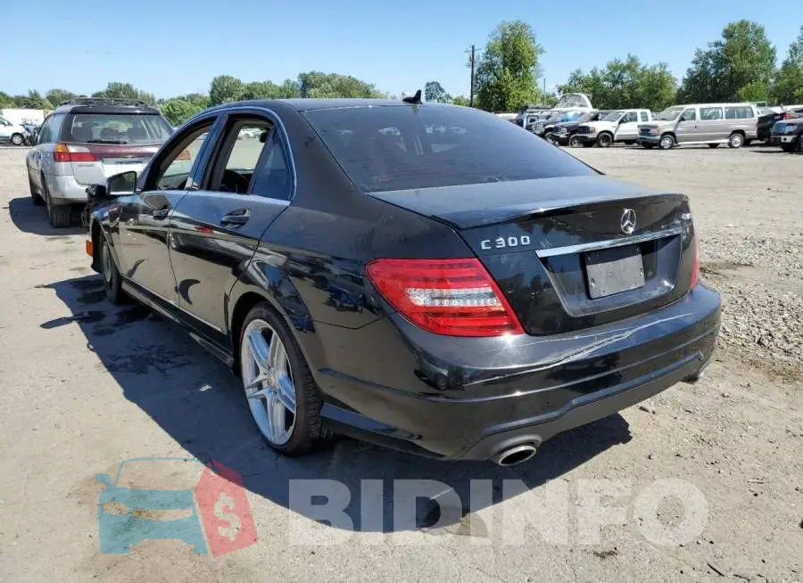 WDDGF8AB8DR240917 Photo# 3