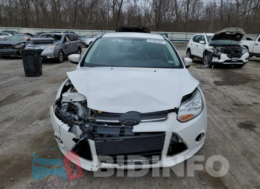 1FADP3F21EL265139 Photo# 5