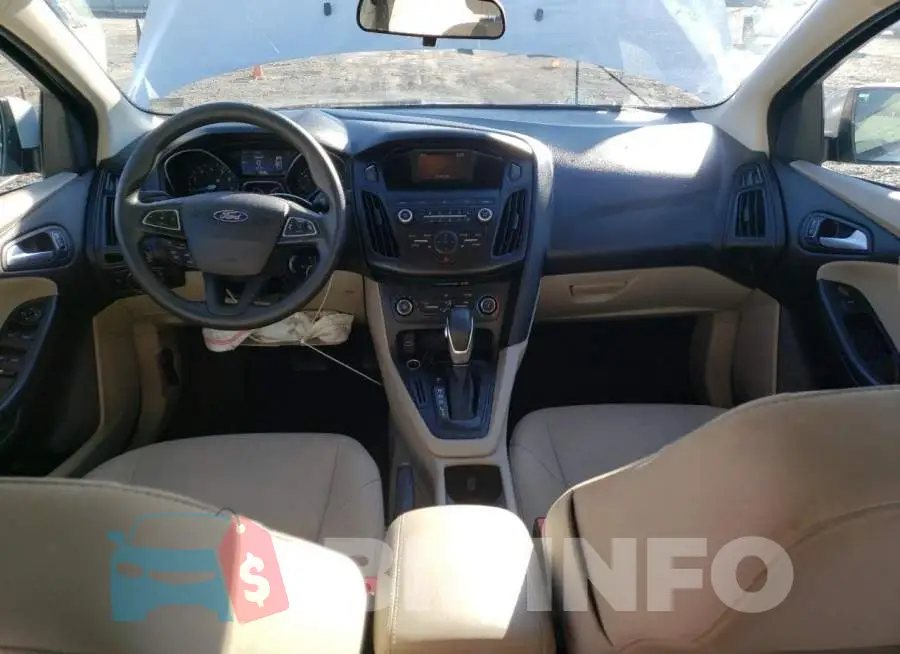 1FADP3F28JL326867 Photo# 8
