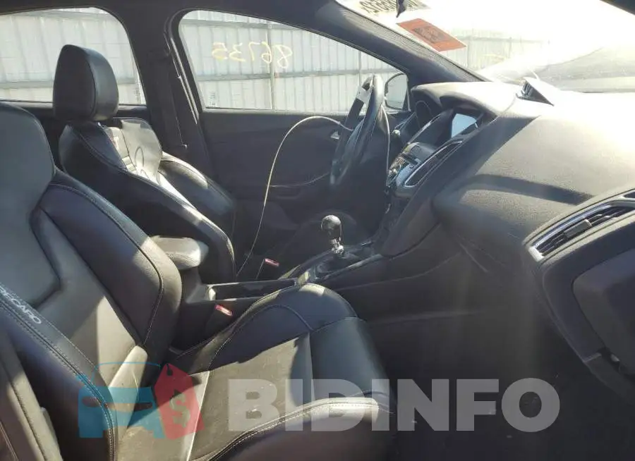 1FADP3L9XHL275447 Photo# 5