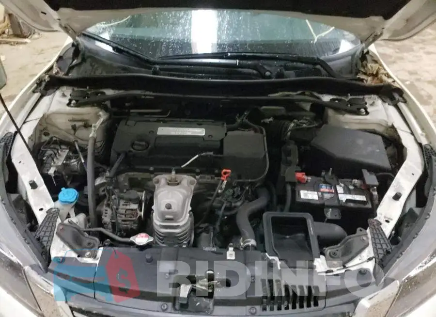 1HGCR2F85EA106023 Photo# 11