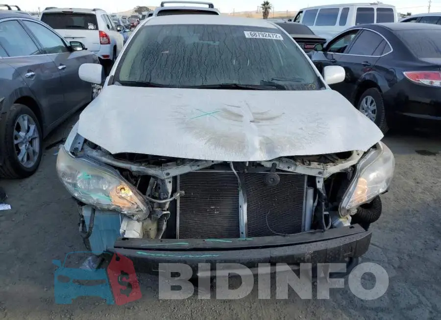 5YFBU4EE4DP190194 Photo# 5