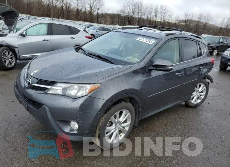 JTMDFREV2FD165929 Photo# 1