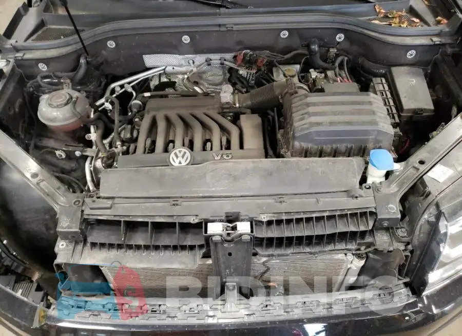 1V2MR2CA6KC542386 Photo# 7