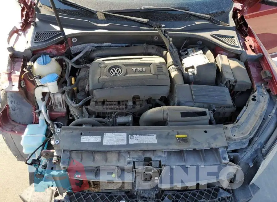 1VWDT7A32HC008831 Photo# 7