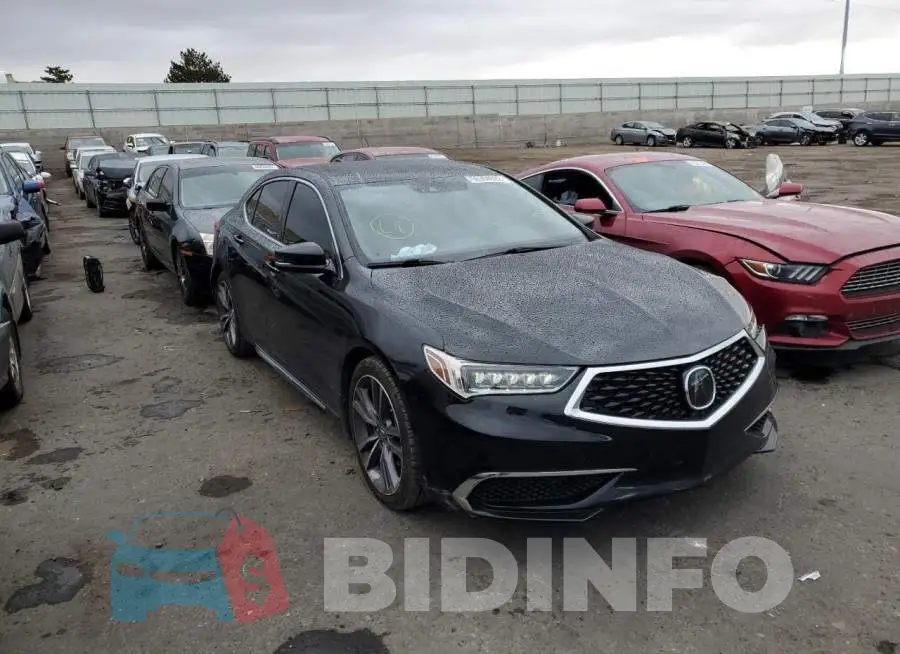 19UUB2F48KA001722 Photo# 1