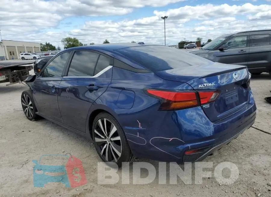 1N4BL4CV3KC181083 Photo# 3