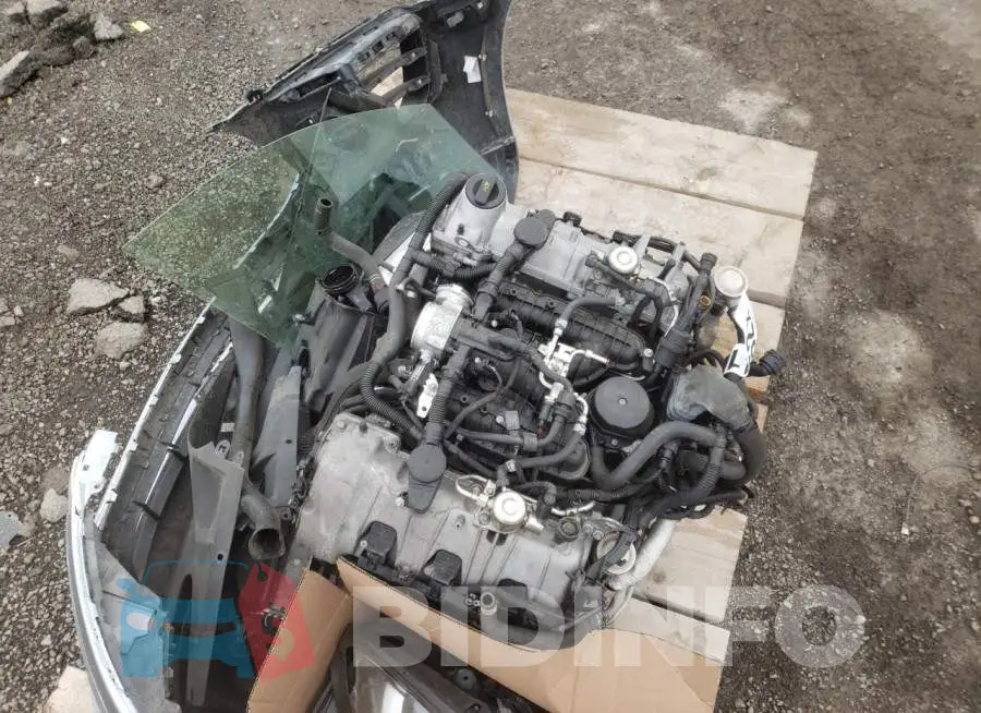 WP1AB2A50FLB59188 Photo# 6