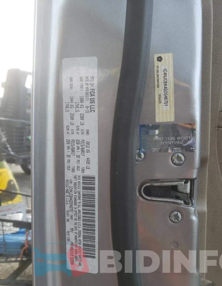 1C4NJCBA4GD546751 Photo# 10