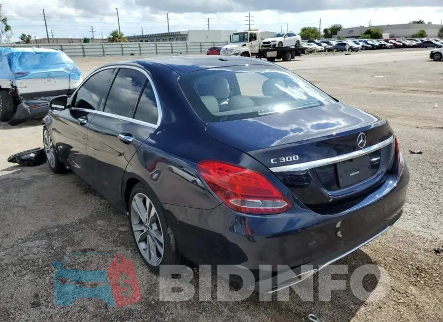 55SWF4JBXJU241176 Photo# 3
