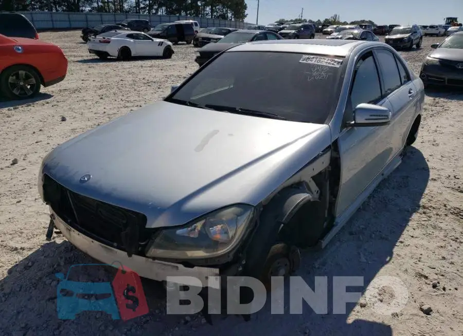 WDDGF4HB3DR254271 Photo# 2