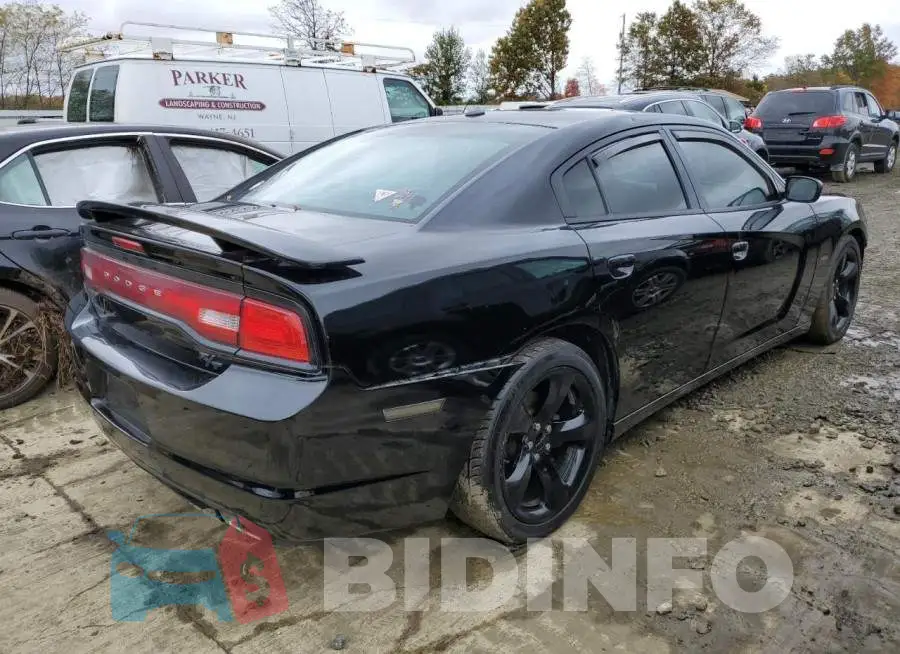 2C3CDXCT6EH368318 Photo# 4