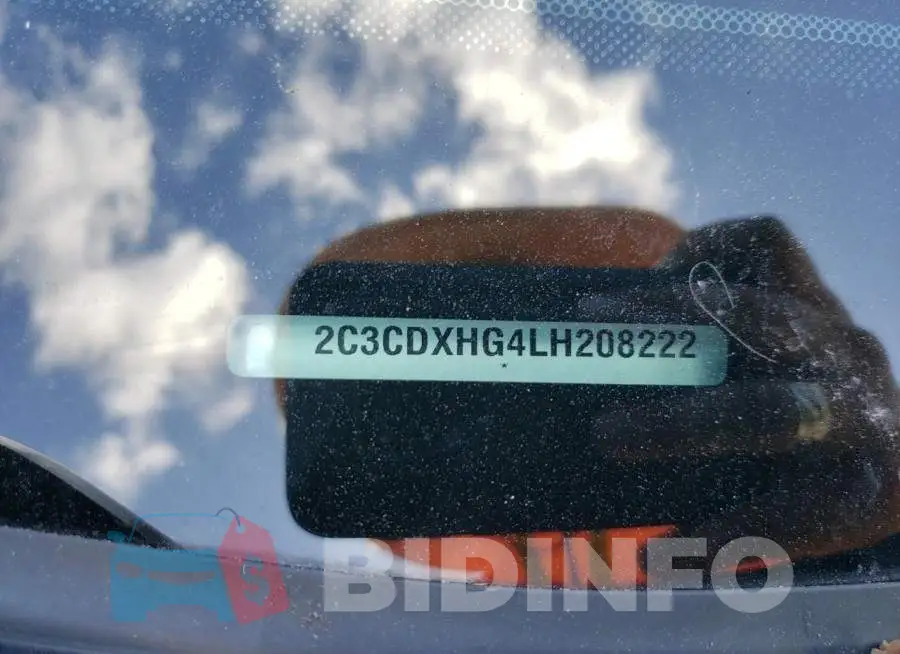 2C3CDXHG4LH208222 Photo# 10