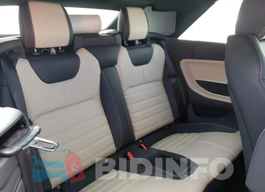 SALVD5RX8KH328500 Photo# 6