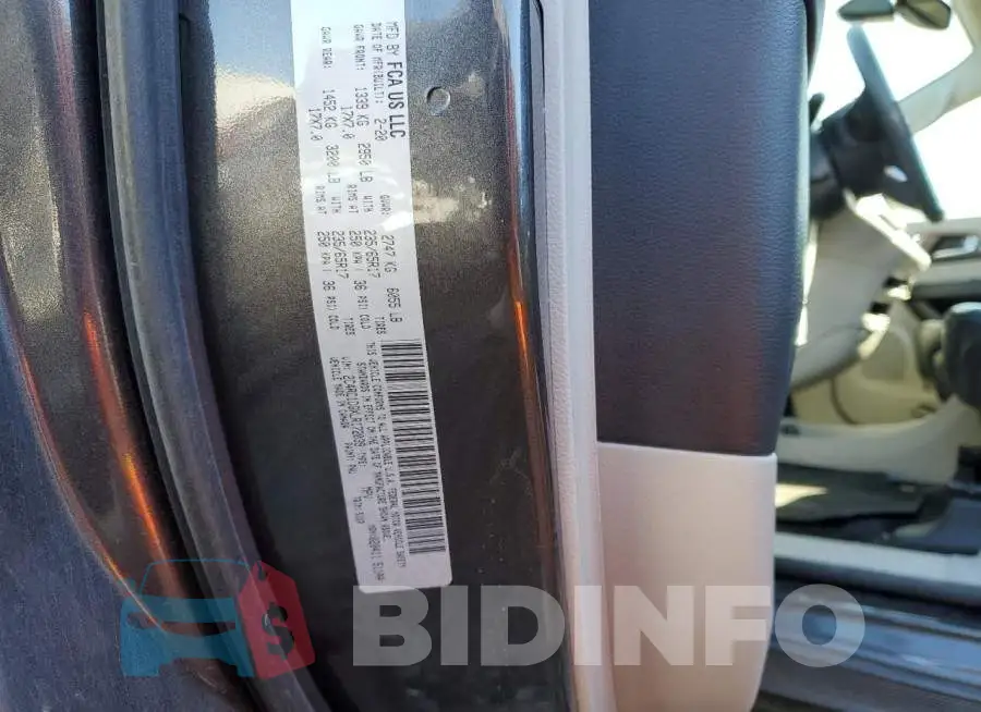 2C4RC1DGXLR172039 Photo# 13