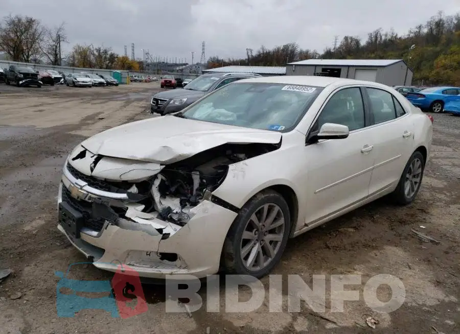 1G11E5SL3EF150224 Photo# 2