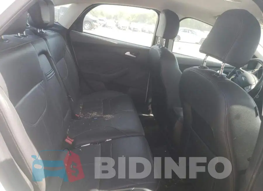 1FADP3F28FL218482 Photo# 6