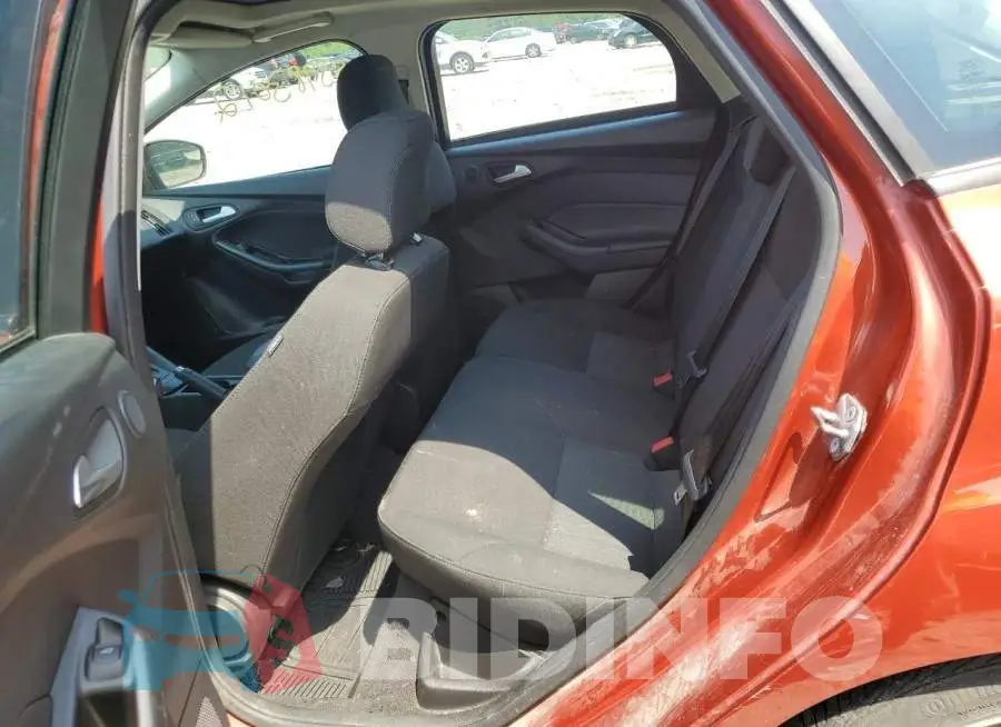1FADP3M20JL306776 Photo# 6