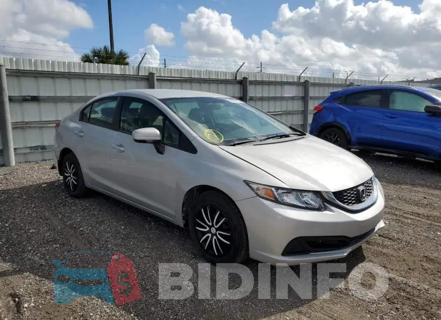19XFB2F52EE220628 Photo# 4