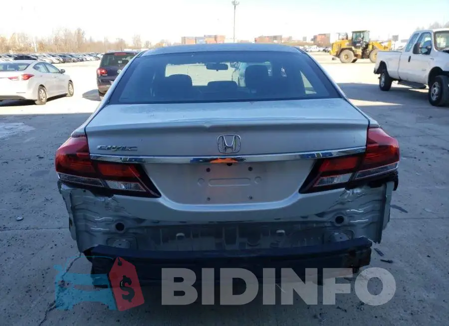 19XFB2F55FE226781 Photo# 6
